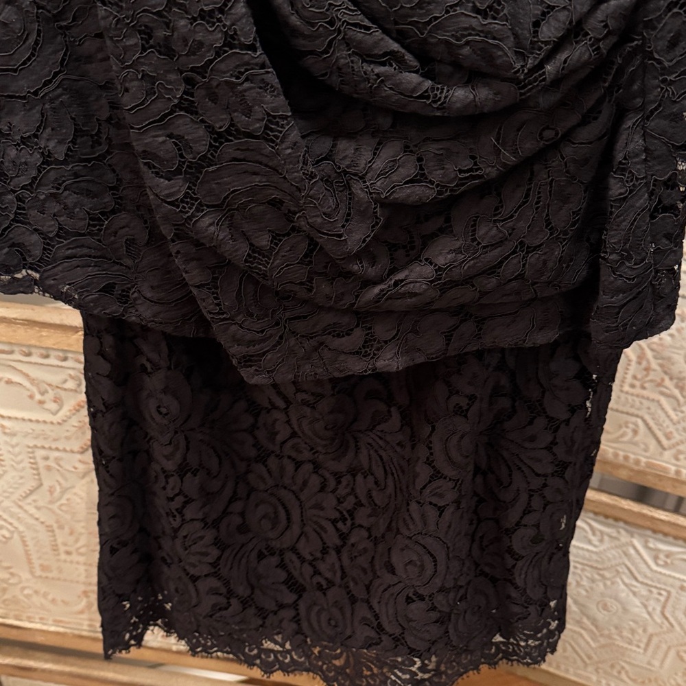 St. John Black top and skirt set - Picture 3 of 6